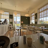 Lovely bright setting   at The Wren in Saltburn-by-the-sea