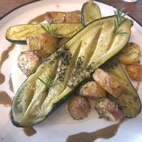 Main dish at CURIEUSES  in Dijon