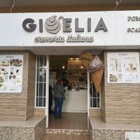The entrance at Gioelia in Pompei