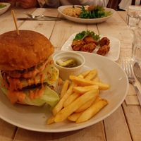 Ripple Cheese Burger at AIN SOPH.Soar in Tokyo