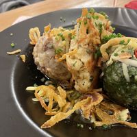 „Vegan Tris“ - Tiroler Knödel, Pressknödel, Spinatknödel  at Traditionsgasthof Weissbacher in Wildschonau