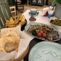 Gegrilltes Gemüse, Brot, gebackene Kartoffeln  at Pur Restaurant in Tsaghkadzor