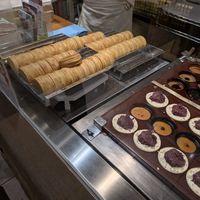 pancakes being prepared at Gozasoro - Shinjuku Takashimaya in Tokyo