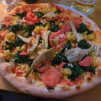 Pizza Vegetariana with vegan cheese at Mocca D'or in Muenster