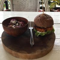 veggie burger at DAO of Life in Sihanoukville