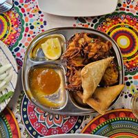 Onion Bhadjis and Samosas🥰 at Guru Guru Desi Food in Coin