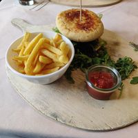 Veganer Burger at Historisches Odenwald-Gasthaus Zum Grünen Baum in Michelstadt