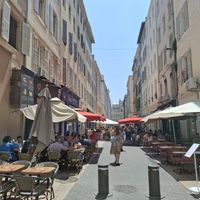 Street view at Mauvaise Herbe in Marseille