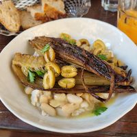 Fenchel mit Oliven und weißen Bohnen at Mauvaise Herbe in Marseille