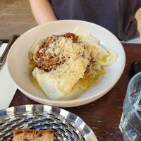 Offene Ravioli mit Bolognese at Mauvaise Herbe in Marseille