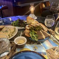   at La Cave in Pasadena