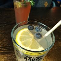 Homemade Litchi Limonade und Peach Lover at 60 seconds to Napoli in Dresden