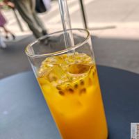Passion limonade homemade at Les Artizans - Coffee And Flower in Paris
