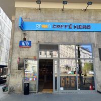 Location and entrance at Green Caffe Nero in Warsaw