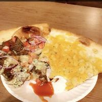 Gyro & mac n cheese pizzas at Ian's Pizza in Milwaukee