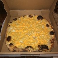 Mac & Cheese Pizza at Ian's Pizza in Milwaukee