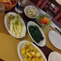 Porri al forno, spinaci, finocchi cotti, patate al forno, insalata mista at Osteria Sociale Casa del Popolo in Trieste