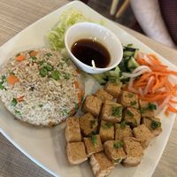 Lemongrass tofu  at Phở Street Cafe in Wylie