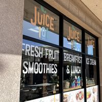 Great place for a morning meal before sightseeing   at Juice 101  in Kamuela