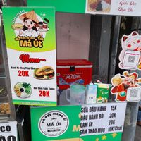 Picture menu at Banh Mi Chay Ma Ut in Ho Chi Minh City
