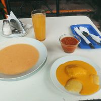 Soup, segundo, dessert and carambola jugos at Sampe's Restaurante Vegetariano in Lima