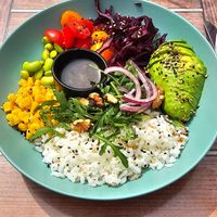 Poké Bowl (vegan) at O'Grincheux in Ribeauville