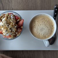Coffee with strawberry and coconut crunch at Le Petit Blangy by Mezzaluna in Saint-laurent-blangy
