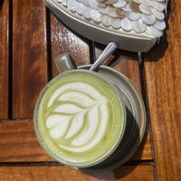 Oat milk matcha   at Pure in Faro