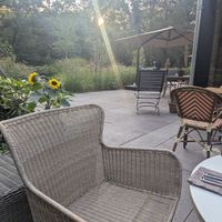 Outdoor seating at Hotel Bent in Oisterwijk