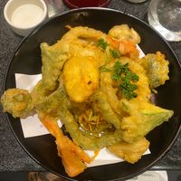 Huge portion of Veggie Tempura at Sushi Roll - Eje Vial Norte Mosqueta in Mexico City