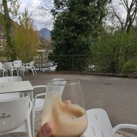 Café con leche de soja at Arazas in Broto