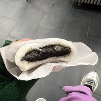 black sesame mochi  at Aiko‘s Mochi in Dusseldorf