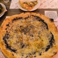 Pizza Lecchino at Porco Dio in Lleida