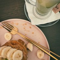 Vegan Pancakes and Matcha Lattee  at J'adore  in Monte Gordo