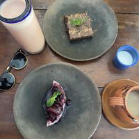 Vegan Cheesecake, brownie, smoothie and coffee  at Vegetariano Mar y Tierra in Tulum