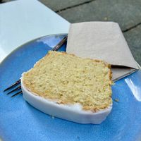 Zitronenrührkuchen 🥰  at Good Day Coffee Roasters  in Leipzig
