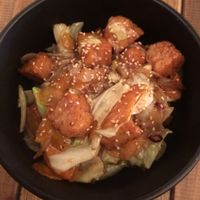 Stir-fried vegetables & Tempeh teriyaki rice bowl 
 at Paprika Shokudo Vegan in Osaka