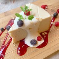 Cheesecake at Paprika Shokudo Vegan in Osaka