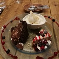 Dessert plate at Paprika Shokudo Vegan in Osaka