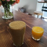 Smoothie and fresh orange juice at Synergia in Katowice