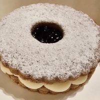 Winterberry and ginger shortbread at Coffee Chameleon  in Sandown