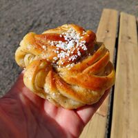 kardemom bun at STORA Bageriet in Stockholm