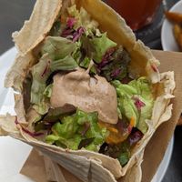 Falafel Schlossplatz with peanut at Vegi in Tubingen