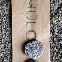 Energy balls mit Datteln und Kokos at Rhulo Çiğköfte in Winterthur