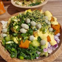 Make your own - medium at Hawaiian Poké Bowl - Leuven Tiense XL in Leuven