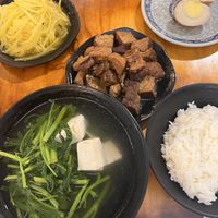   at Old Papa Black Tea - 明潭茶老爸 in Yuchi