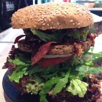 vegan seitan, bacon burger at Lily Burger in Berlin