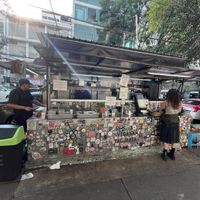 Amazing food! Los tacos están para chuparse los dedos. Delicious Pastor tacos!  at Por Siempre Vegana - Food Stall in Mexico City