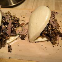 Bao shlen de setas picante 🌶️ at Shlen - Chamberi in Madrid