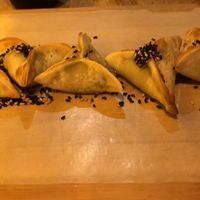 Gyoza di edamame e tartufo   at Shlen - Chamberi in Madrid
